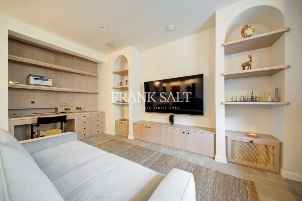 5 Bed, HouseFor Sale, Siggiewi, Malta