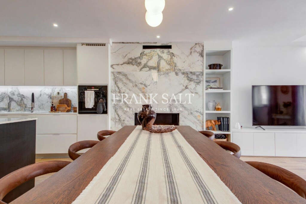 3 Bed, ApartmentFor Sale, Iz-Zebbug, Gozo