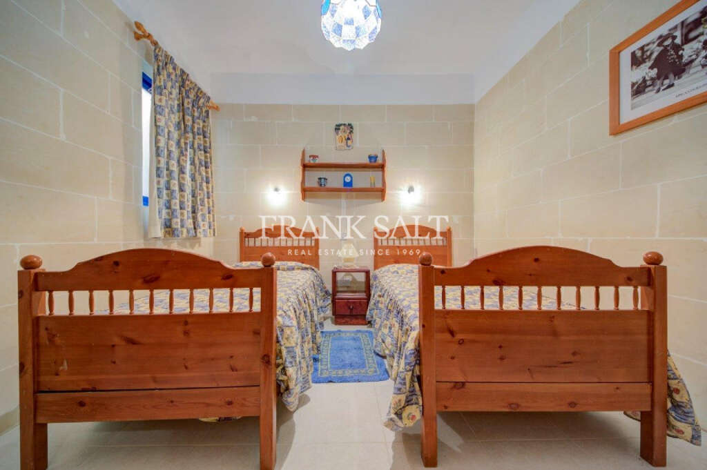 2 Bed, ApartmentFor Sale, Marsalforn, Gozo