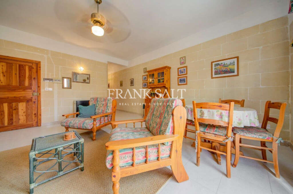 2 Bed, ApartmentFor Sale, Marsalforn, Gozo