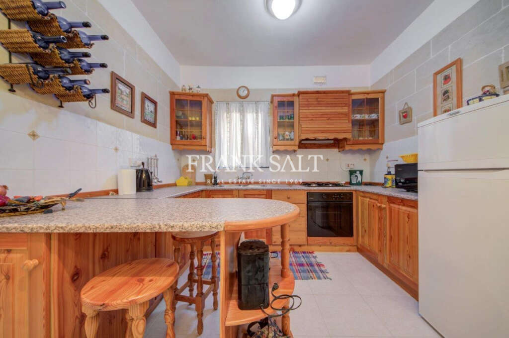 2 Bed, ApartmentFor Sale, Marsalforn, Gozo