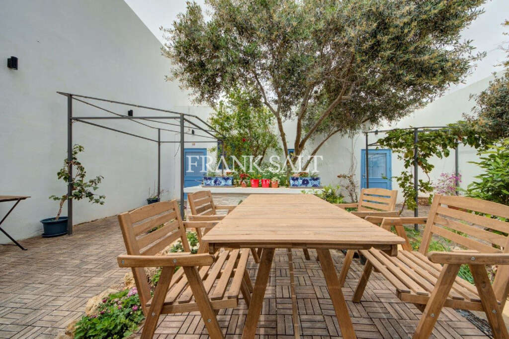 6 Bed, HouseFor Sale, Nadur, Gozo