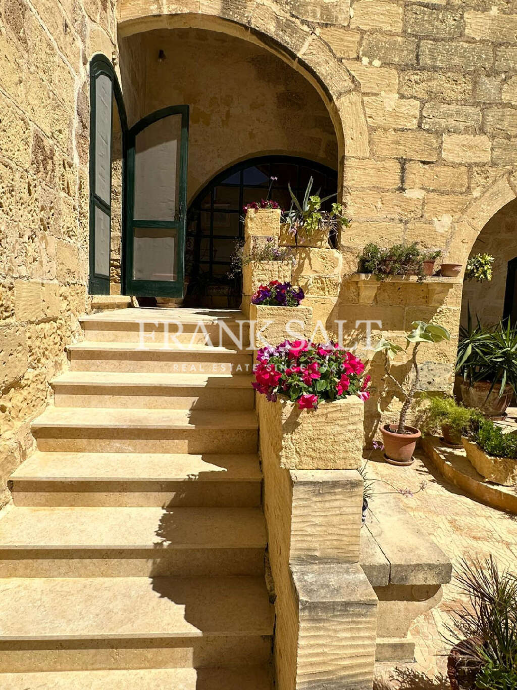 5 Bed, HouseFor Sale, Gharb, Gozo