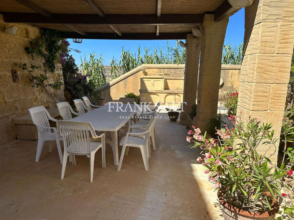 5 Bed, HouseFor Sale, Gharb, Gozo