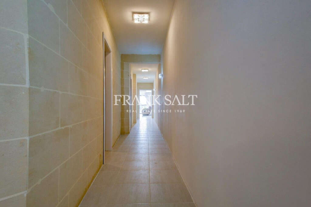 2 Bed, ApartmentFor Sale, Ghajnsielem, Gozo