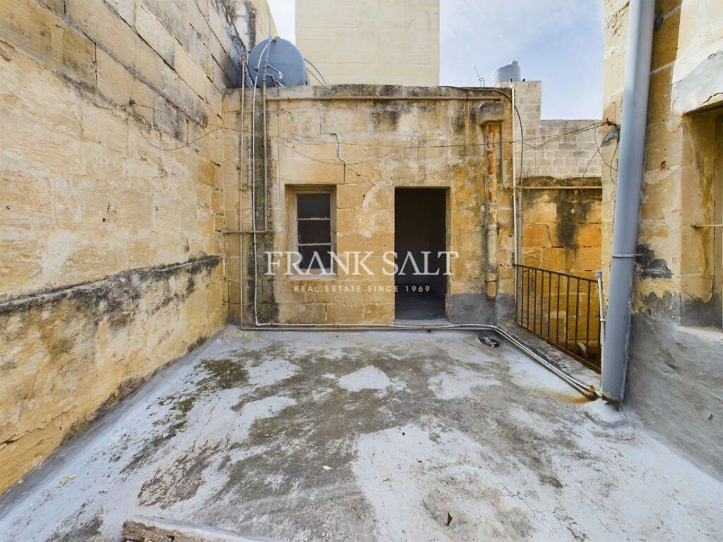 HouseFor Sale, Floriana, Malta