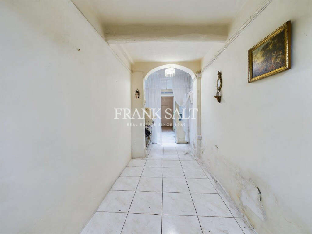 HouseFor Sale, Floriana, Malta