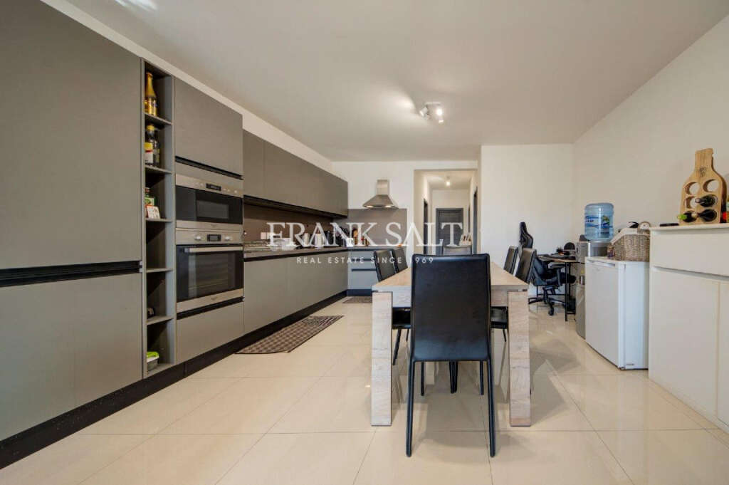 3 Bed, ApartmentFor Sale, St Julians, Malta