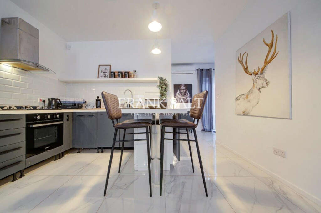 2 Bed, ApartmentFor Sale, Gwardamangia, Malta