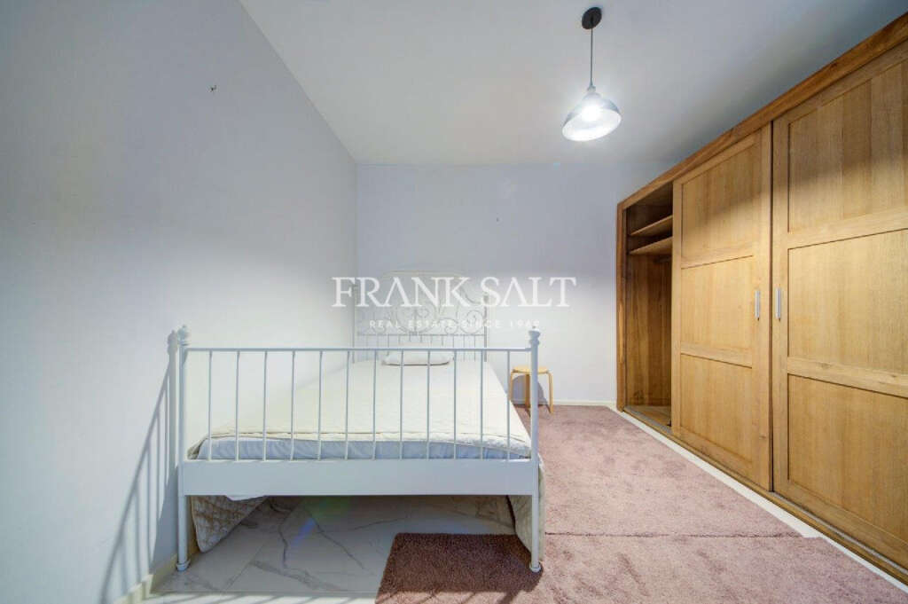 2 Bed, ApartmentFor Sale, Gwardamangia, Malta