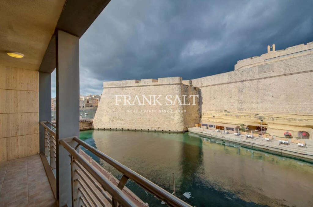 3 Bed, ApartmentFor Sale, St. Angelo Mansions, Malta