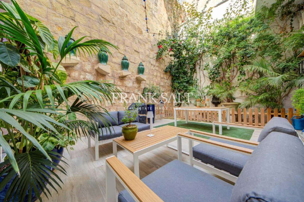 1 Bed, HouseFor Sale, Cospicua, Malta