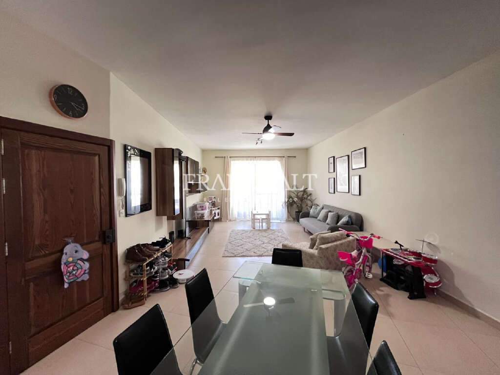 3 Bed, ApartmentFor Sale, Marsalforn, Gozo