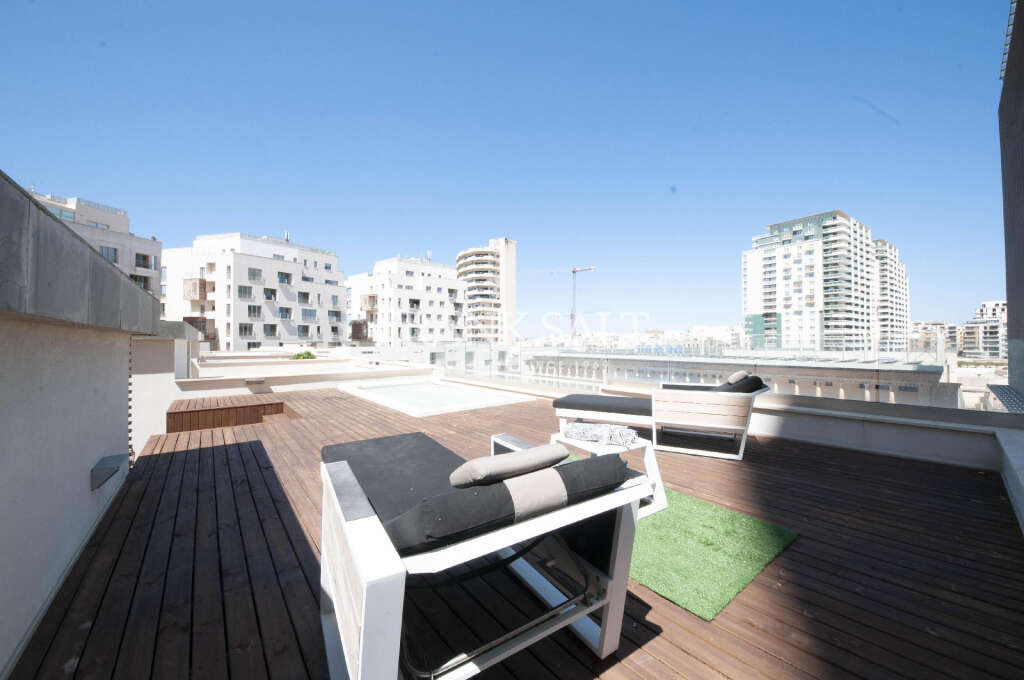 4 Bed, ApartmentFor Sale, Tigne Point, Malta