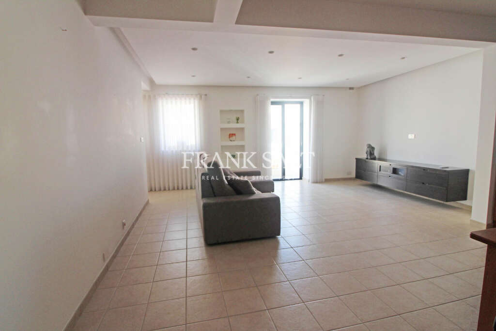 2 Bed, ApartmentFor Sale, Pembroke, Malta