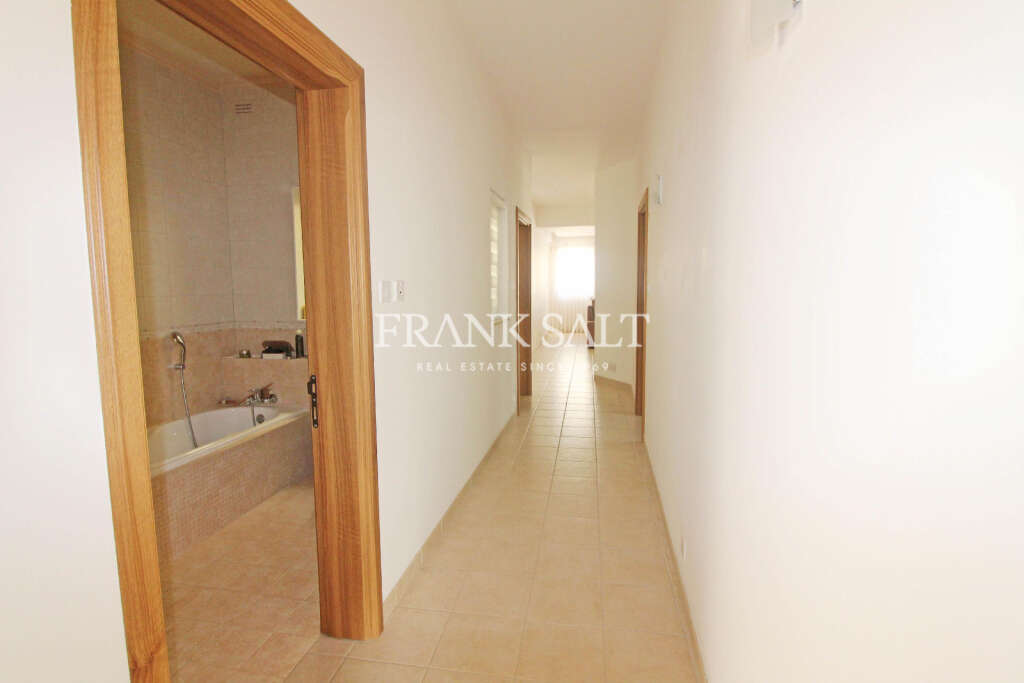2 Bed, ApartmentFor Sale, Pembroke, Malta