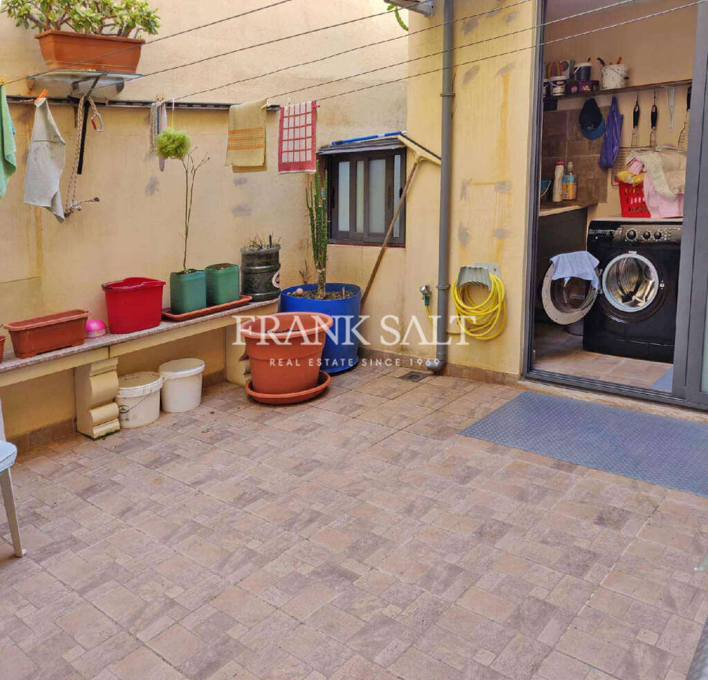 2 Bed, ApartmentFor Sale, Zurrieq, Malta