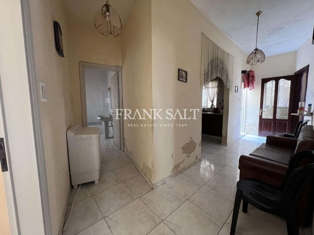 2 Bed, HouseFor Sale, Qormi, Malta