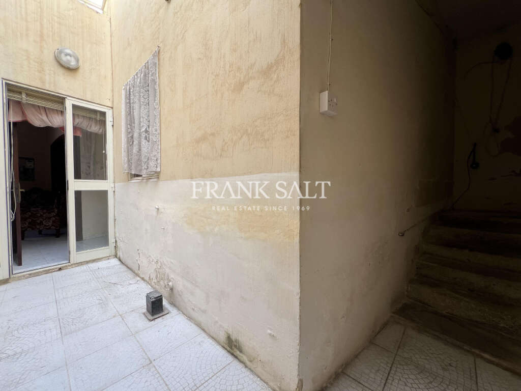 2 Bed, HouseFor Sale, Qormi, Malta