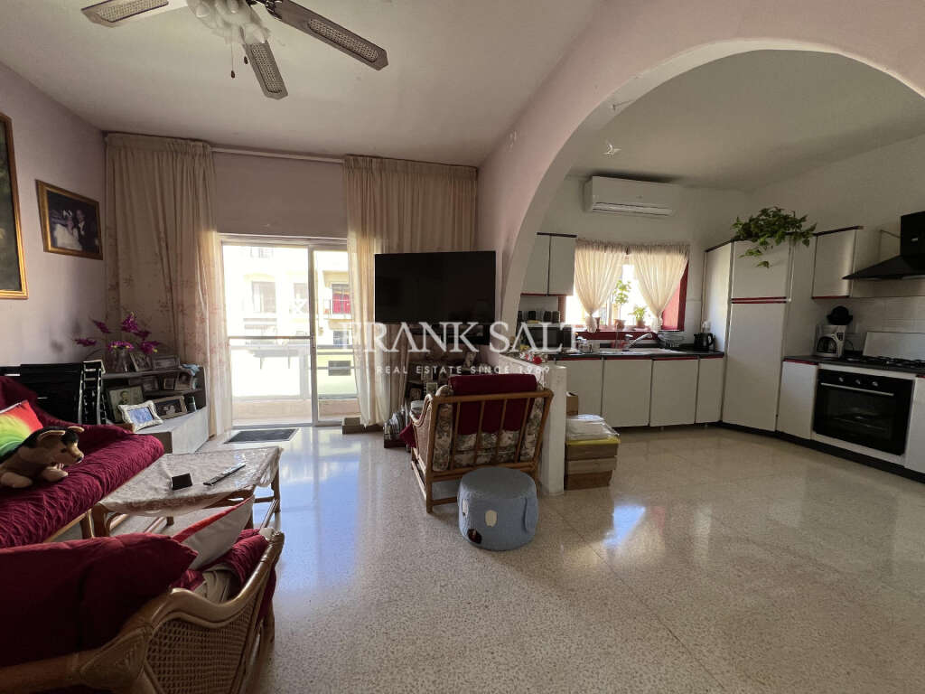 2 Bed, ApartmentFor Sale, Marsascala, Malta