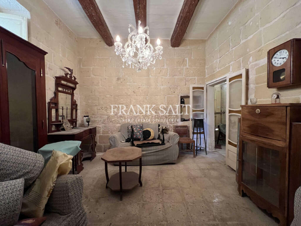 HouseFor Sale, Mqabba, Malta