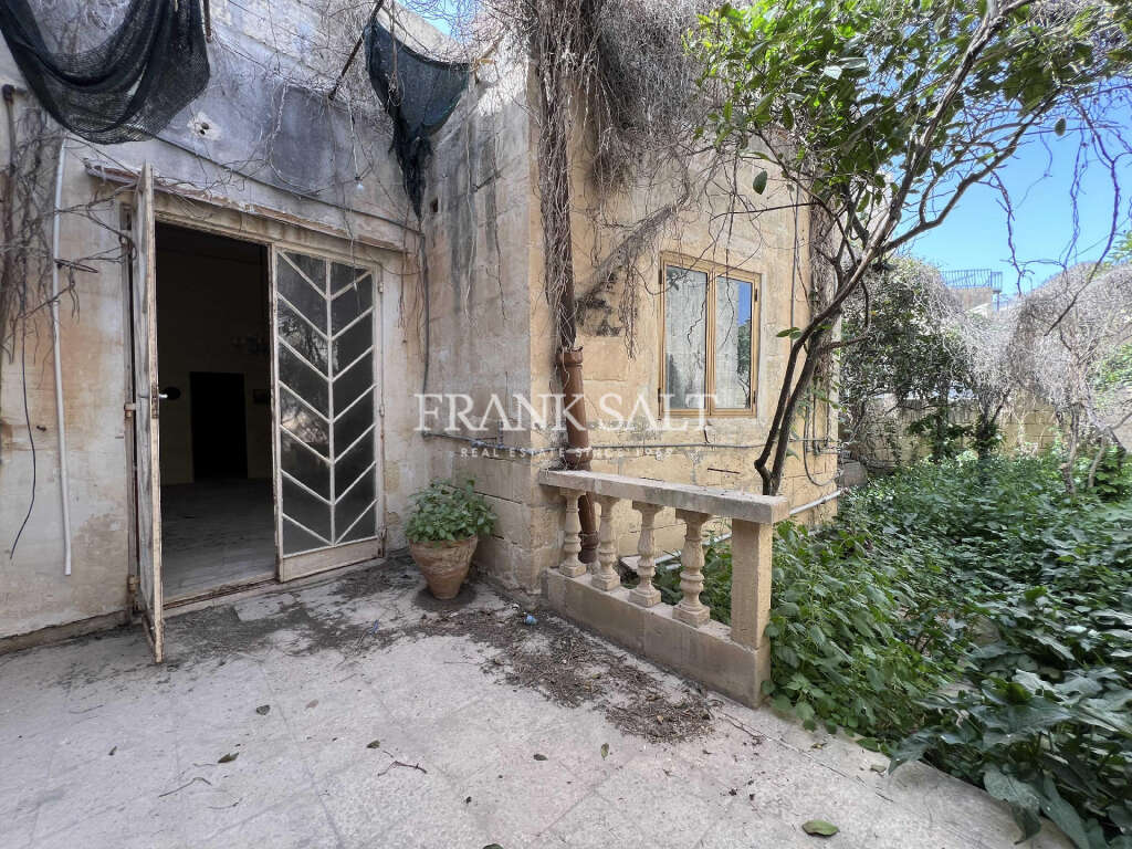 HouseFor Sale, Mqabba, Malta