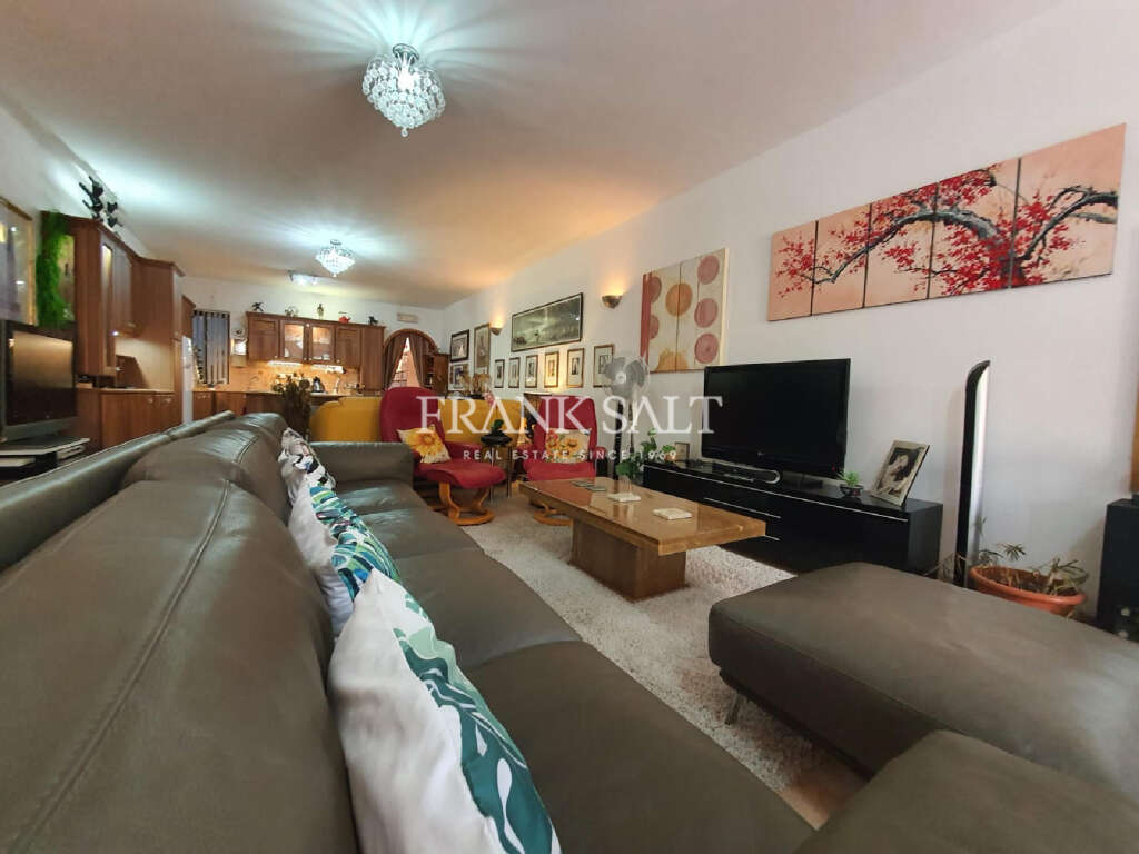 3 Bed, ApartmentFor Sale, Marsascala, Malta