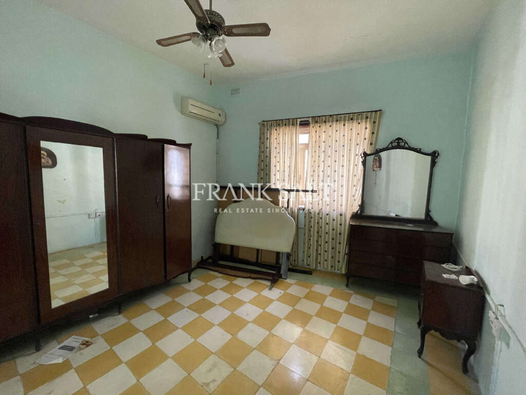 3 Bed, ApartmentFor Sale, Birzebbugia, Malta