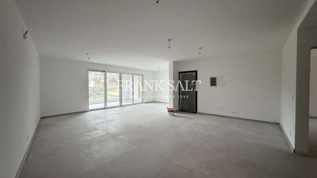 3 Bed, ApartmentFor Sale, Bahar ic-Caghaq, Malta