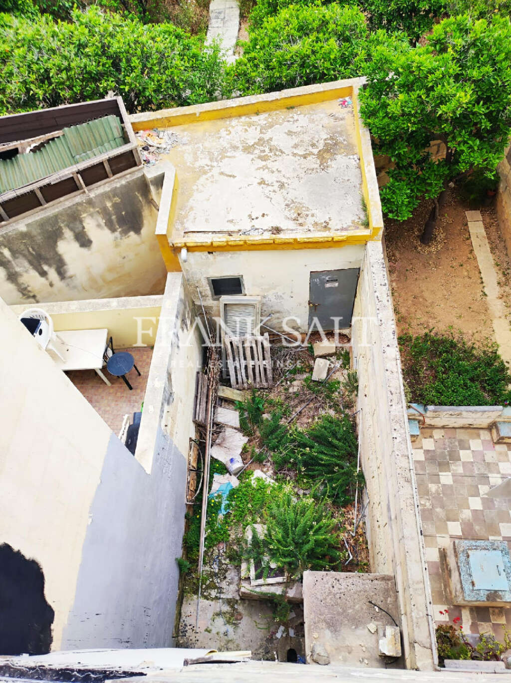 Commercial Property, For Sale