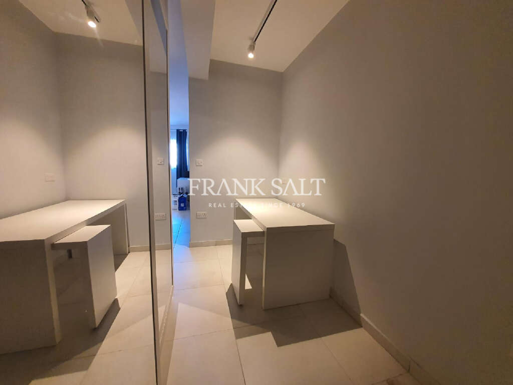 1 Bed, ApartmentFor Sale, Ta' Xbiex, Malta