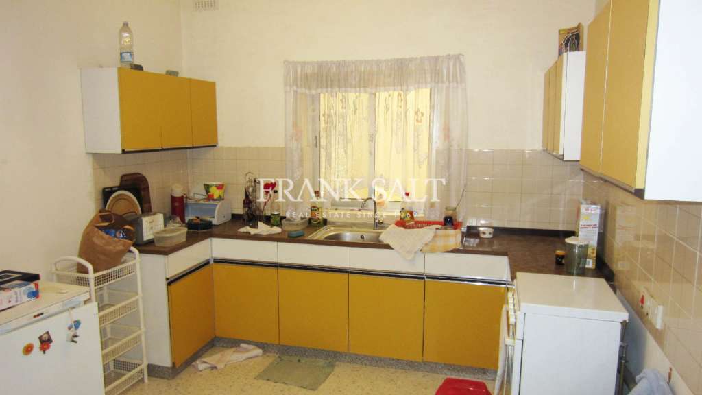 3 Bed, ApartmentFor Sale, Qawra, Malta
