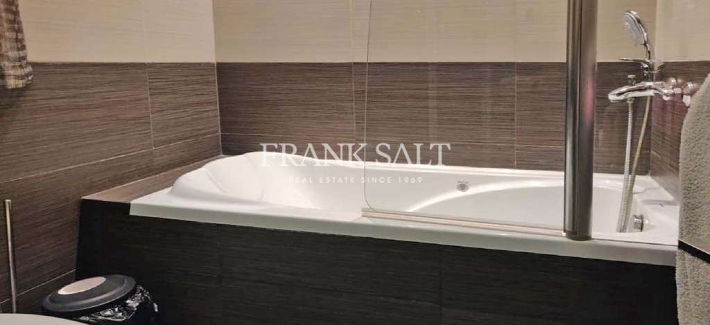 3 Bed, ApartmentFor Sale, Birzebbugia, Malta