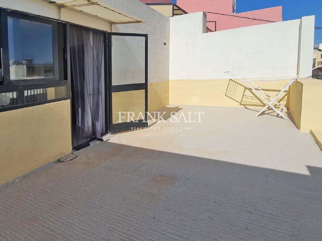 2 Bed, ApartmentFor Sale, Qawra, Malta