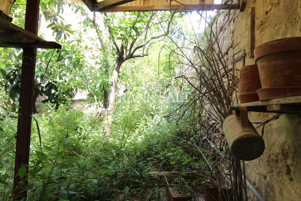 HouseFor Sale, Qormi, Malta