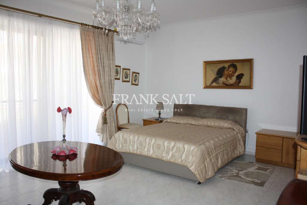 3 Bed, ApartmentFor Sale, Marsascala, Malta