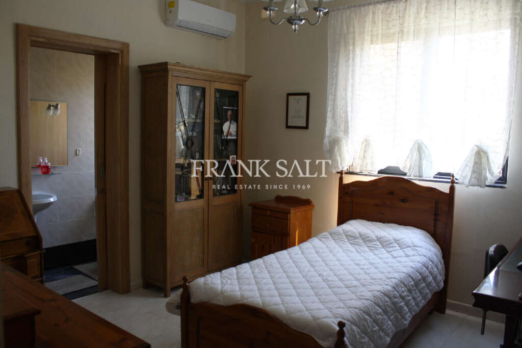 3 Bed, ApartmentFor Sale, Marsascala, Malta