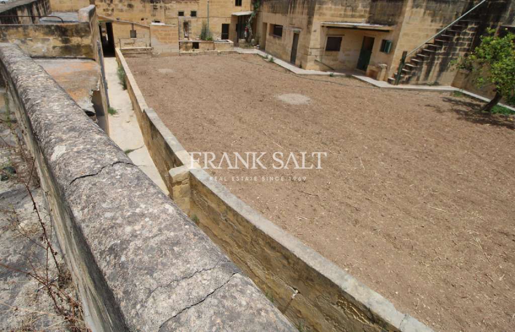 HouseFor Sale, Mriehel, Malta