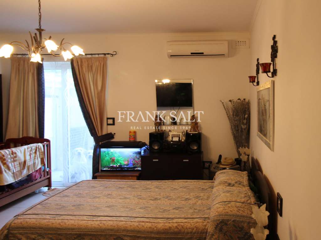 2 Bed, ApartmentFor Sale, Marsascala, Malta