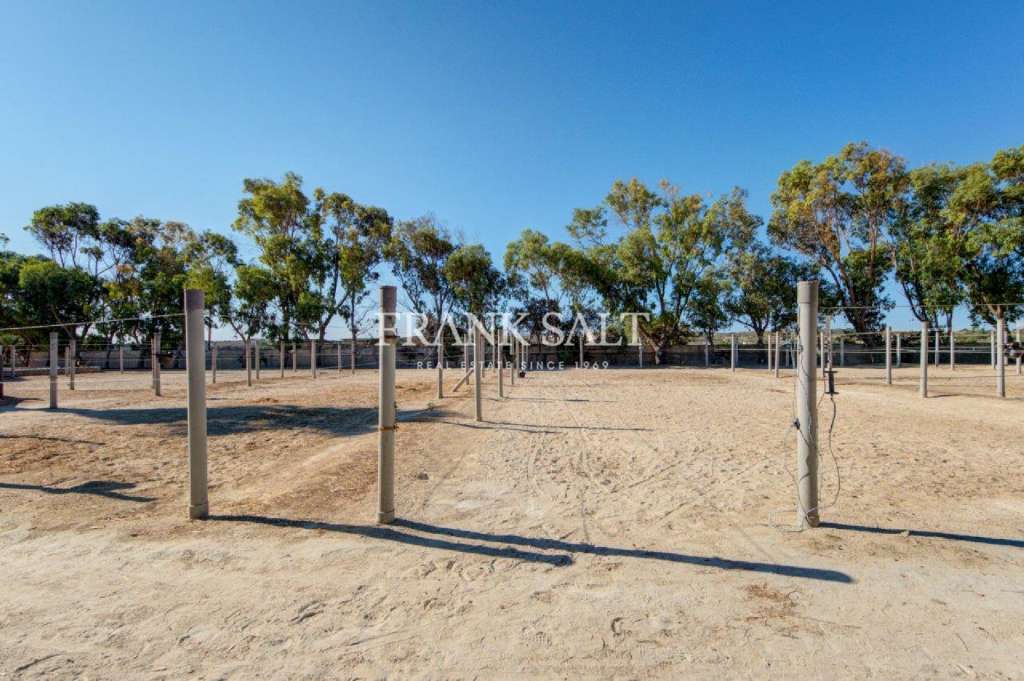 2 Bed, HouseFor Sale, Dingli, Malta