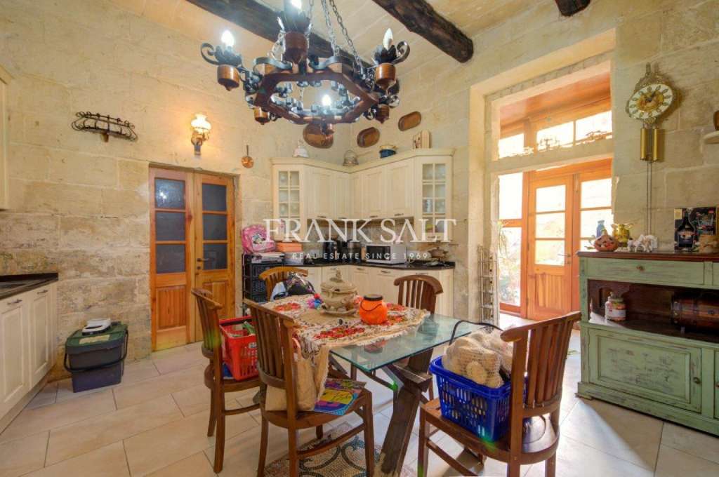 4 Bed, HouseFor Sale, Qormi, Malta