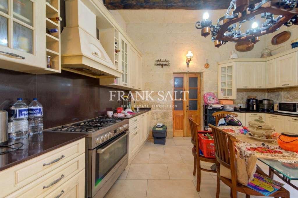 4 Bed, HouseFor Sale, Qormi, Malta