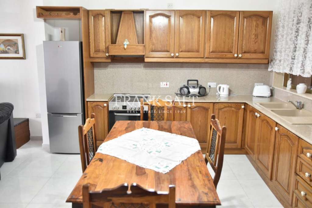 2 Bed, ApartmentFor Sale, Qawra, Malta