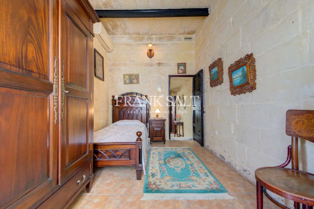 2 Bed, HouseFor Sale, Cospicua, Malta