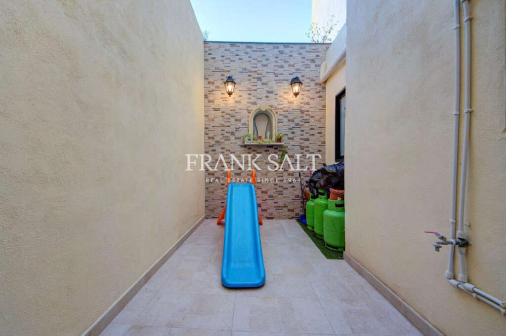 2 Bed, HouseFor Sale, Paola, Malta