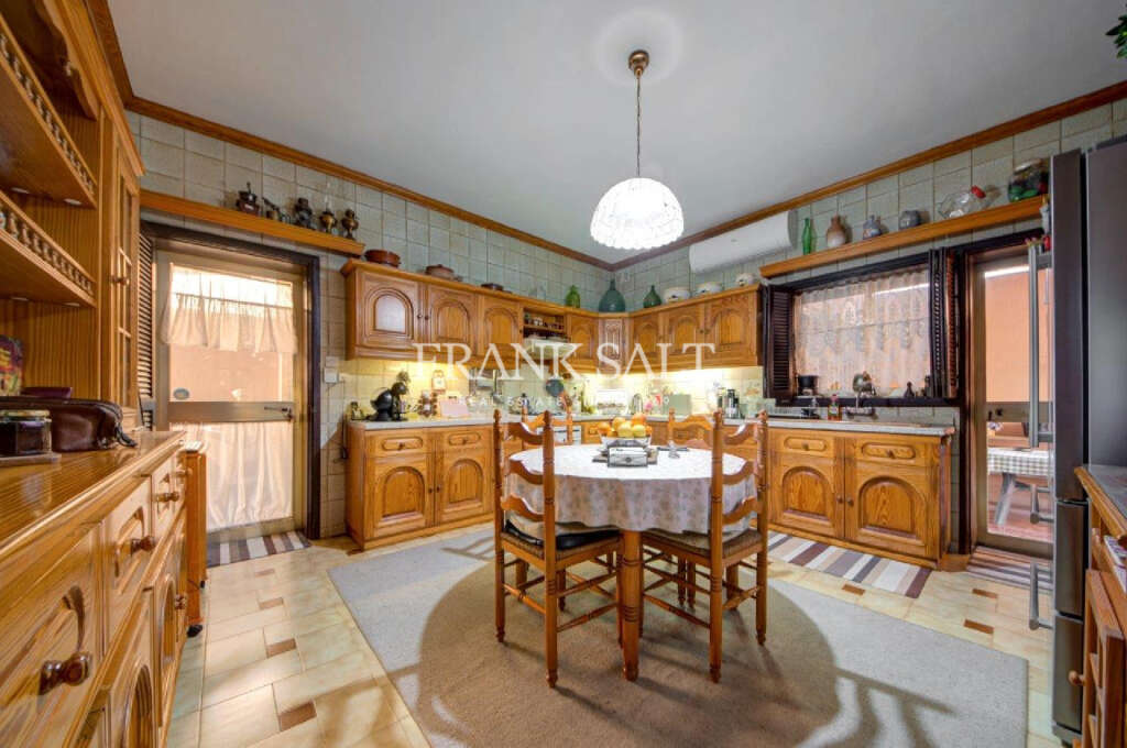 5 Bed, HouseFor Sale, Attard, Malta