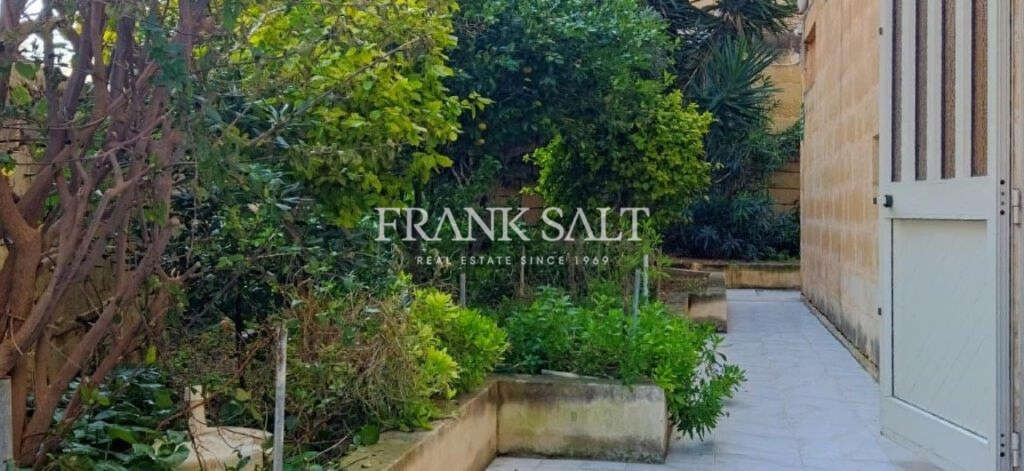 2 Bed, ApartmentFor Sale, Qawra, Malta