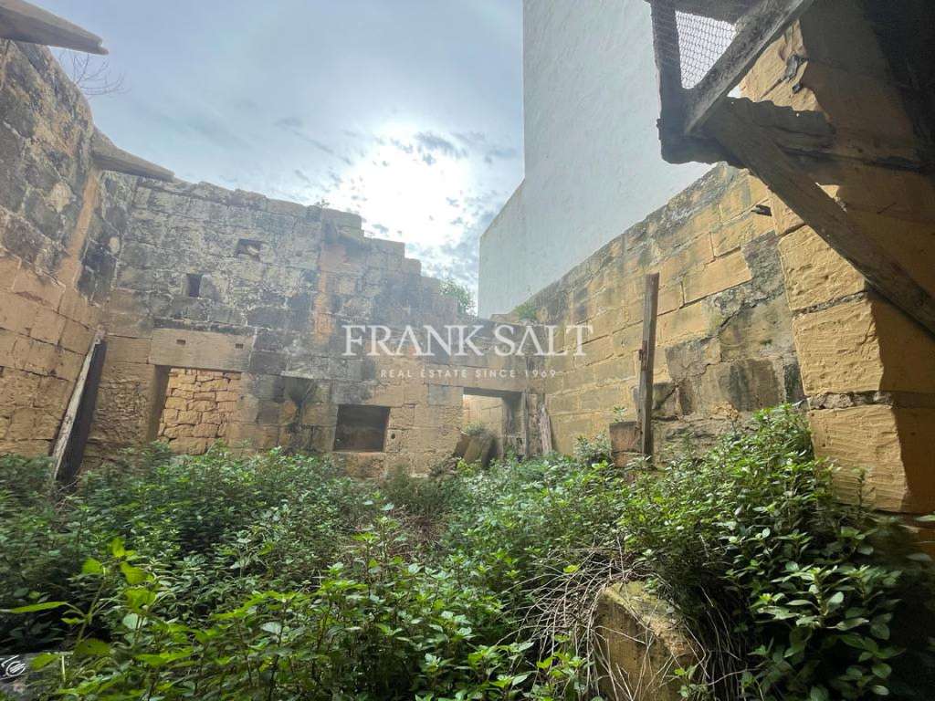 Commercial Property, For Sale