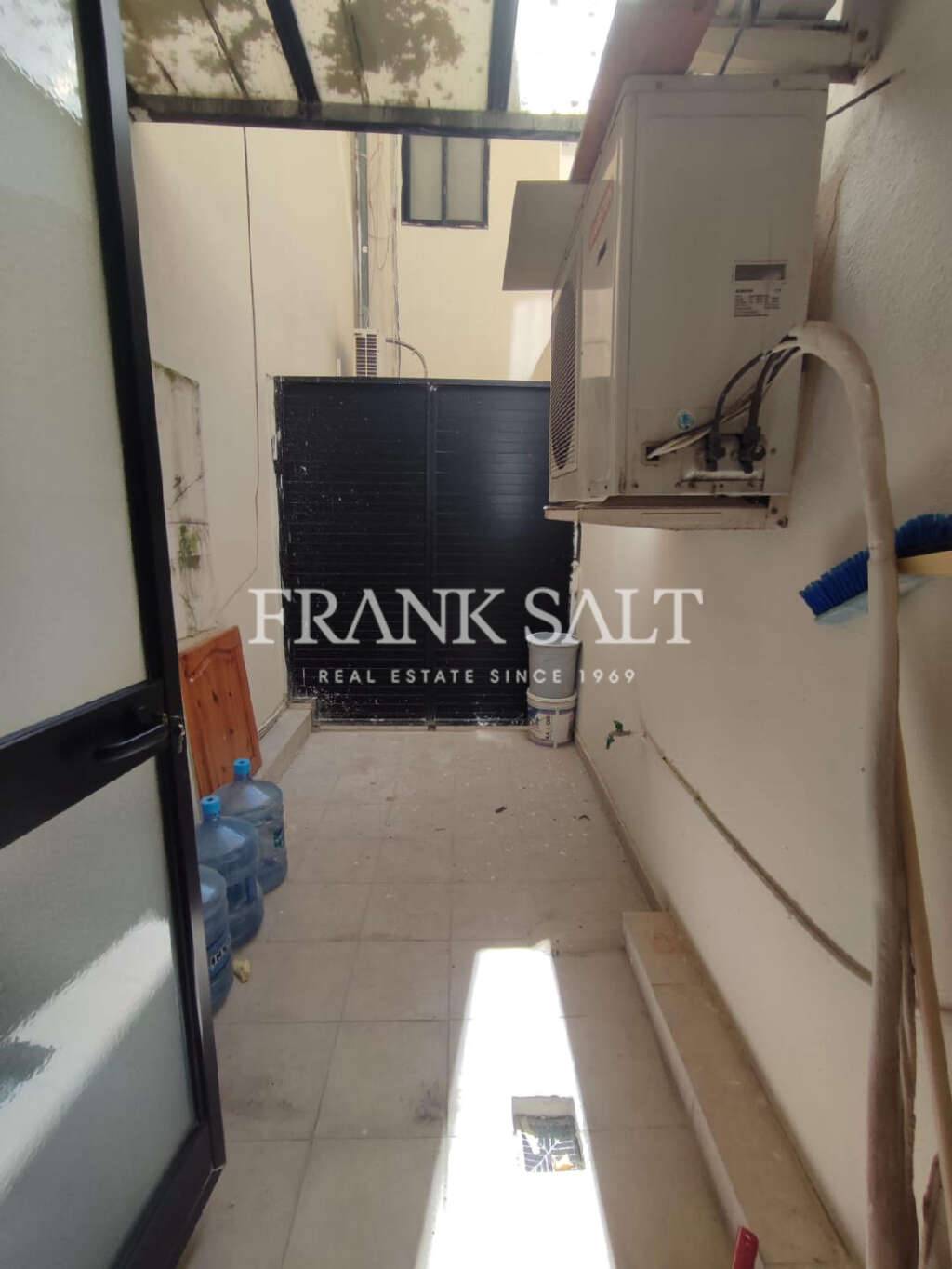 Commercial Property, For Sale