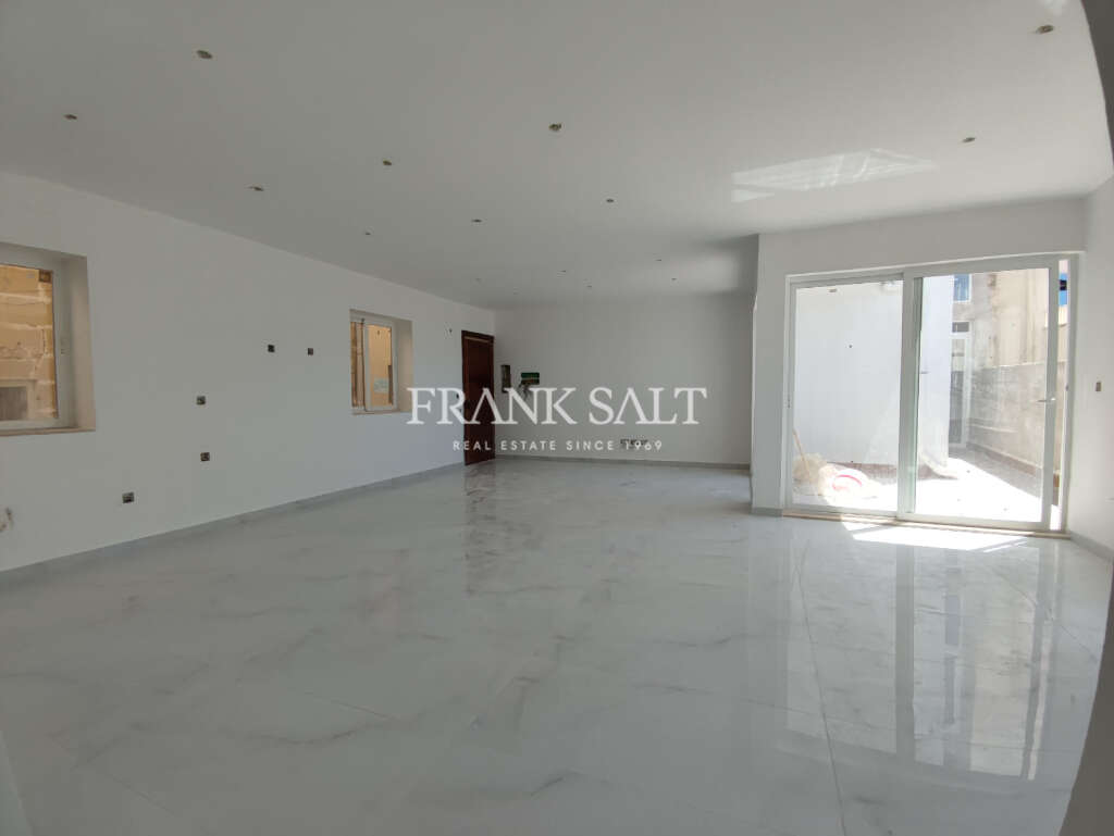 3 Bed, ApartmentFor Sale, Kalkara, Malta